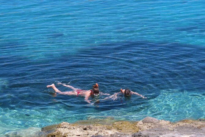 The Santa Maria 3 Island Cruise in the Aegean w/ Free Audio Guide - Pserimos gives you an easy first swim