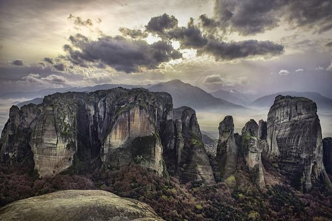 Thermopylae, Meteora and Delphi Private Full Day Tour - Who should book this tour?