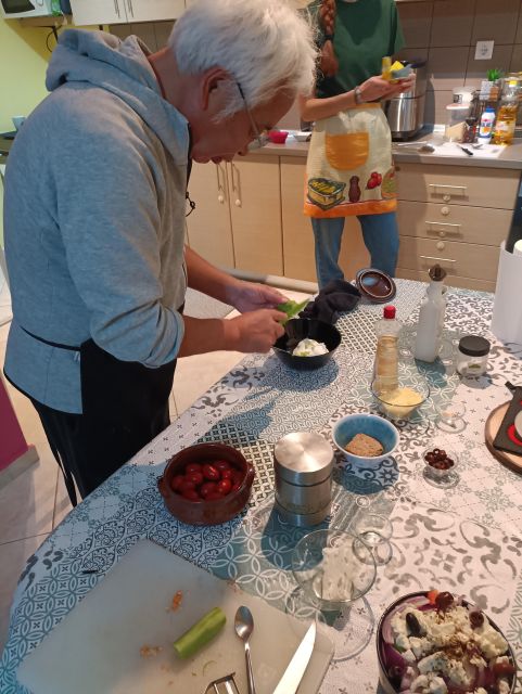 Thessaloniki: Cooking & Dining Experience with Greek Family - Who will enjoy this most?