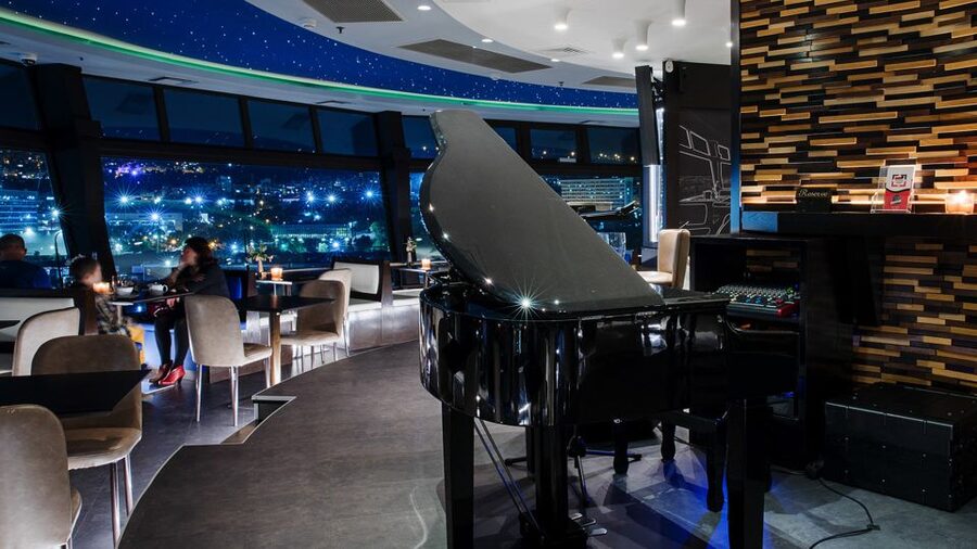 Thessaloniki: OTE Tower Rotating Experience with Light Meal - Food, service, and the overall mood