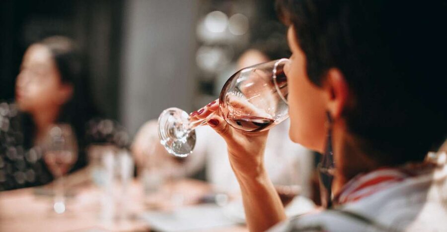Thessaloniki: Small-Group Wine Tasting Tour with Appetizers - The guide can shape the whole experience