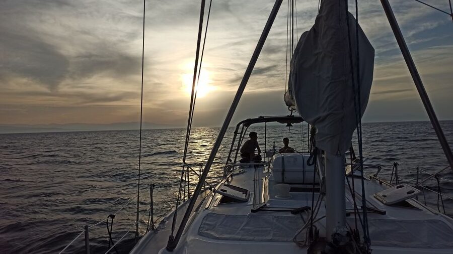 Thessaloniki Sunset Cruise departing from Nea Michaniona - Should you book the Blue Foam sunset cruise?
