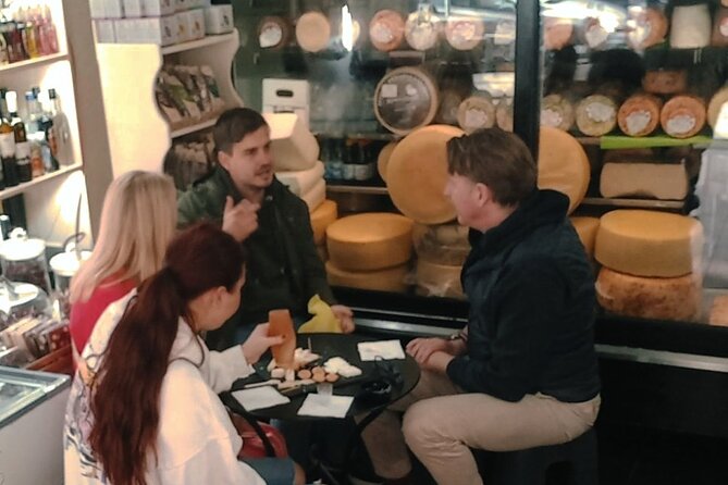 Walking “Food tasting tour” in the town of Chania - What the included food means for the price