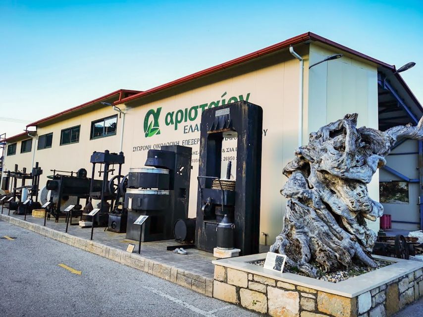 Zakynthos: Marathonisi, Cameo Island and Keri Caves Tour - Cameo Island and the €5 entrance choice