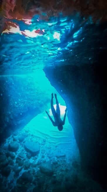 Zakynthos: Semi Private Shipwreck & Blue Caves Max 10 guests - Why this tour works well for a full day in Zakynthos