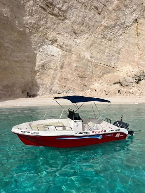 Zakynthos: Shipwreck & Caves Private Boat Tour with Skipper - Navagio Beach and the shipwreck