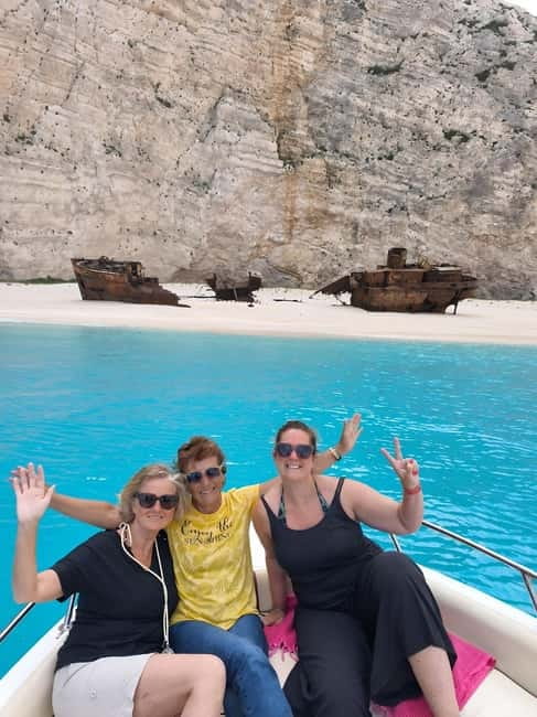 Zakynthos: Shipwreck & Caves Private Boat Tour with Skipper - The Blue Caves, Dolphins Rock, and Dolphins Cave