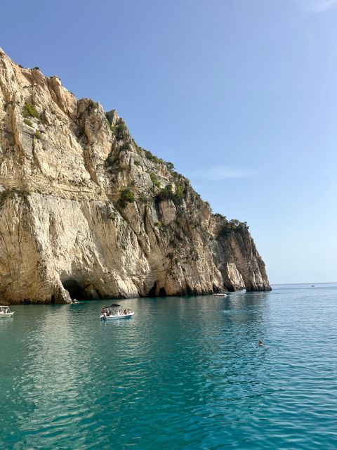 Zakynthos: Turtle Island & Keri Caves Glass-Bottom Boat Tour - Cameo Island and the approach along Laganas Bay